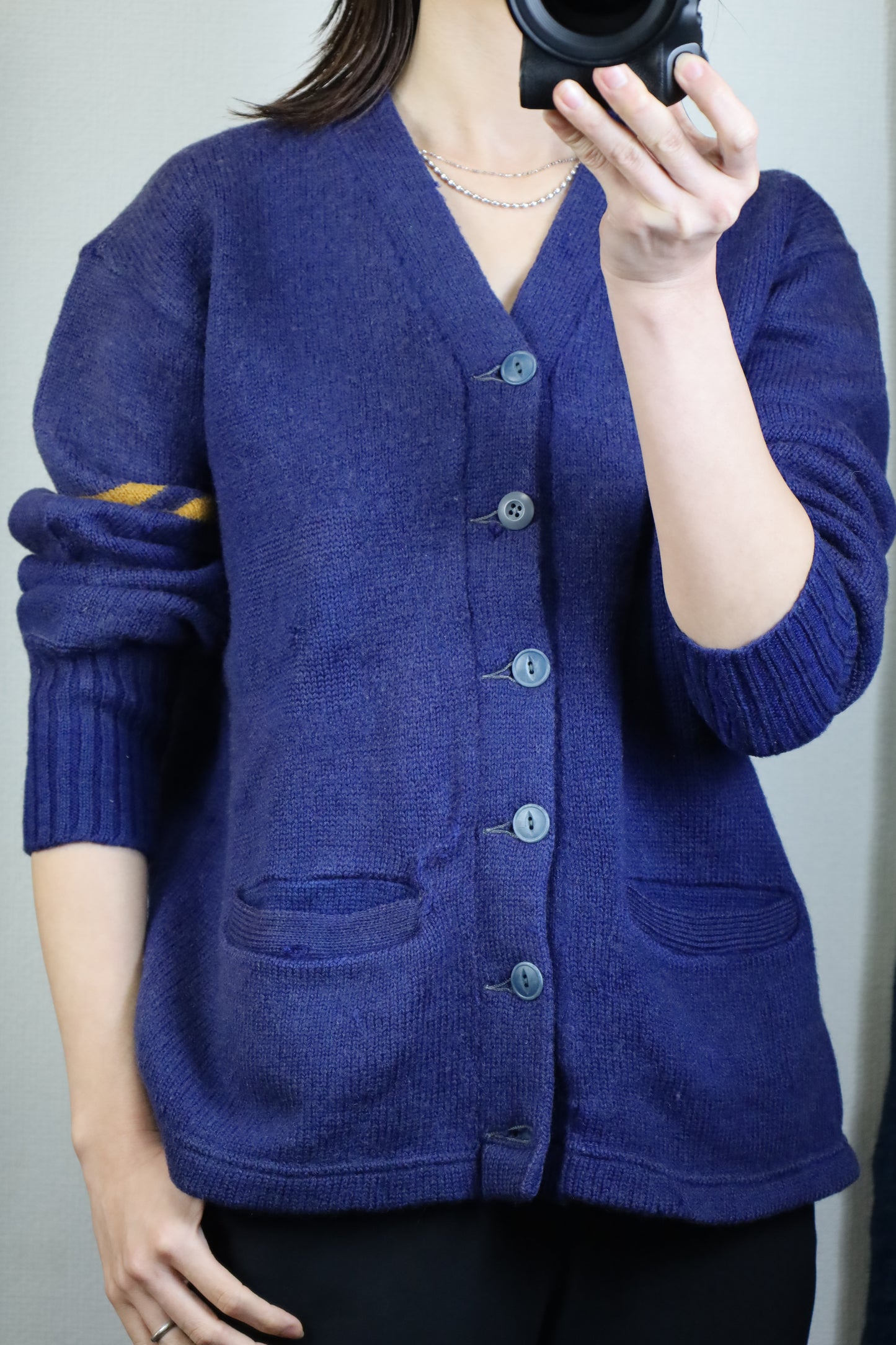 F186 / 1860's Vintage Studium wool cardigan