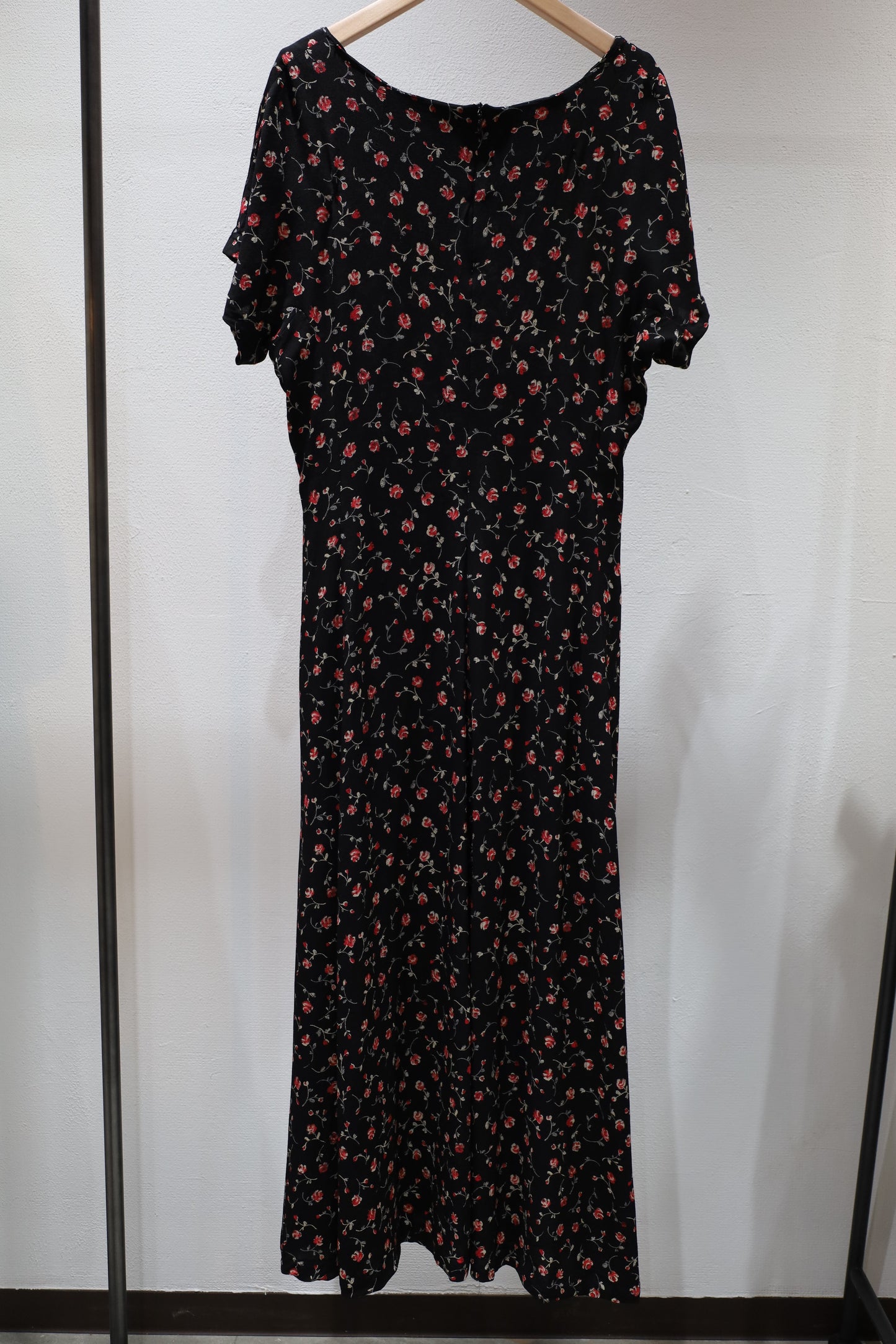 D205 / 1990's JONES NEW YORK Flower print one-piece
