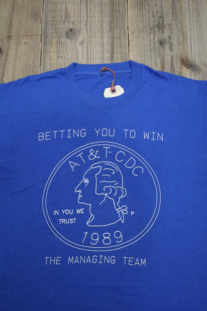 E352 / 1990's UNKNOWN print tee