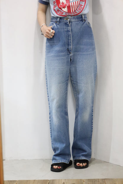 A544 / 1990's LEE Blue denim