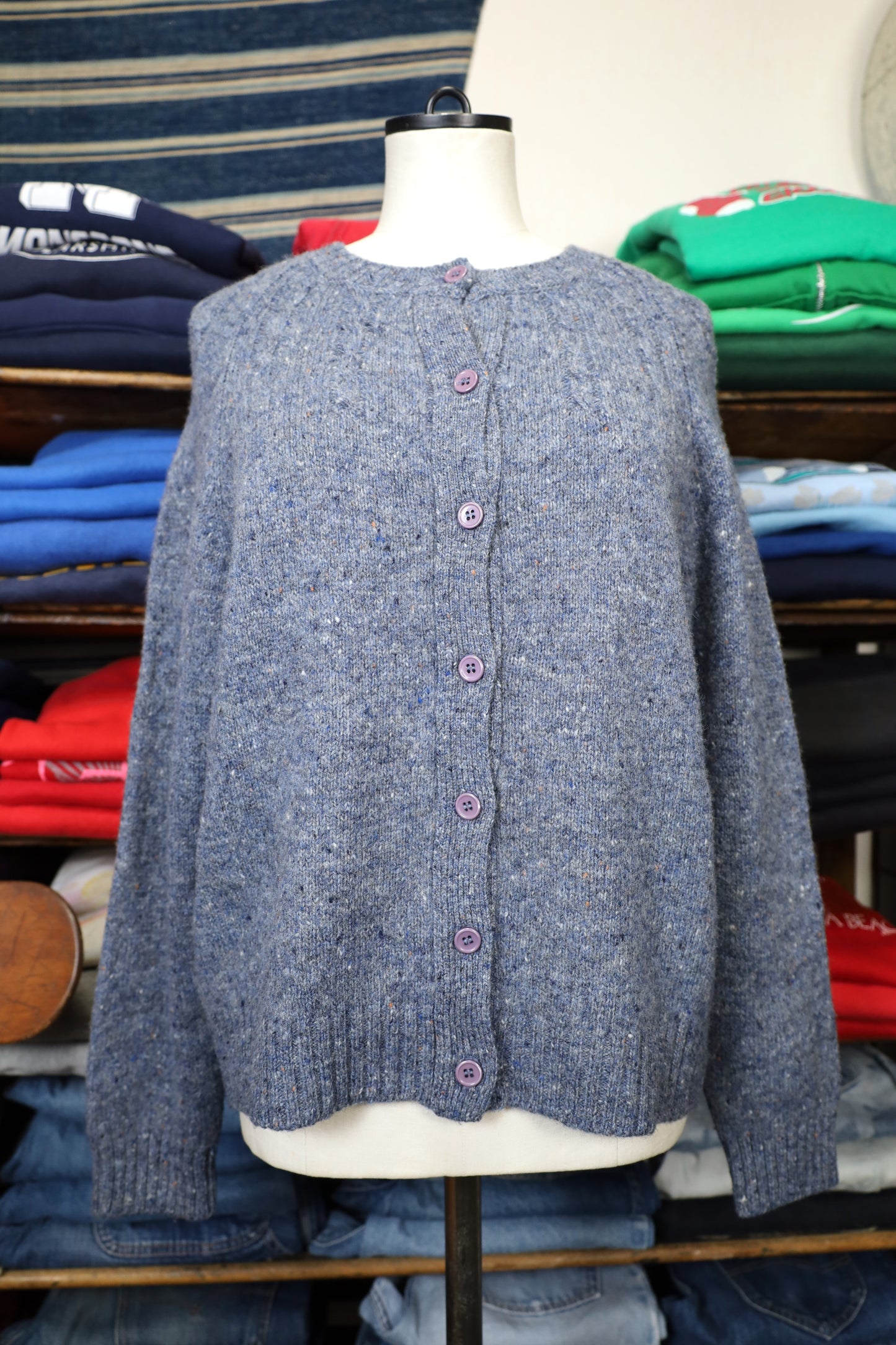 J81 / early2000's WOOL RICH WOOL cardigan