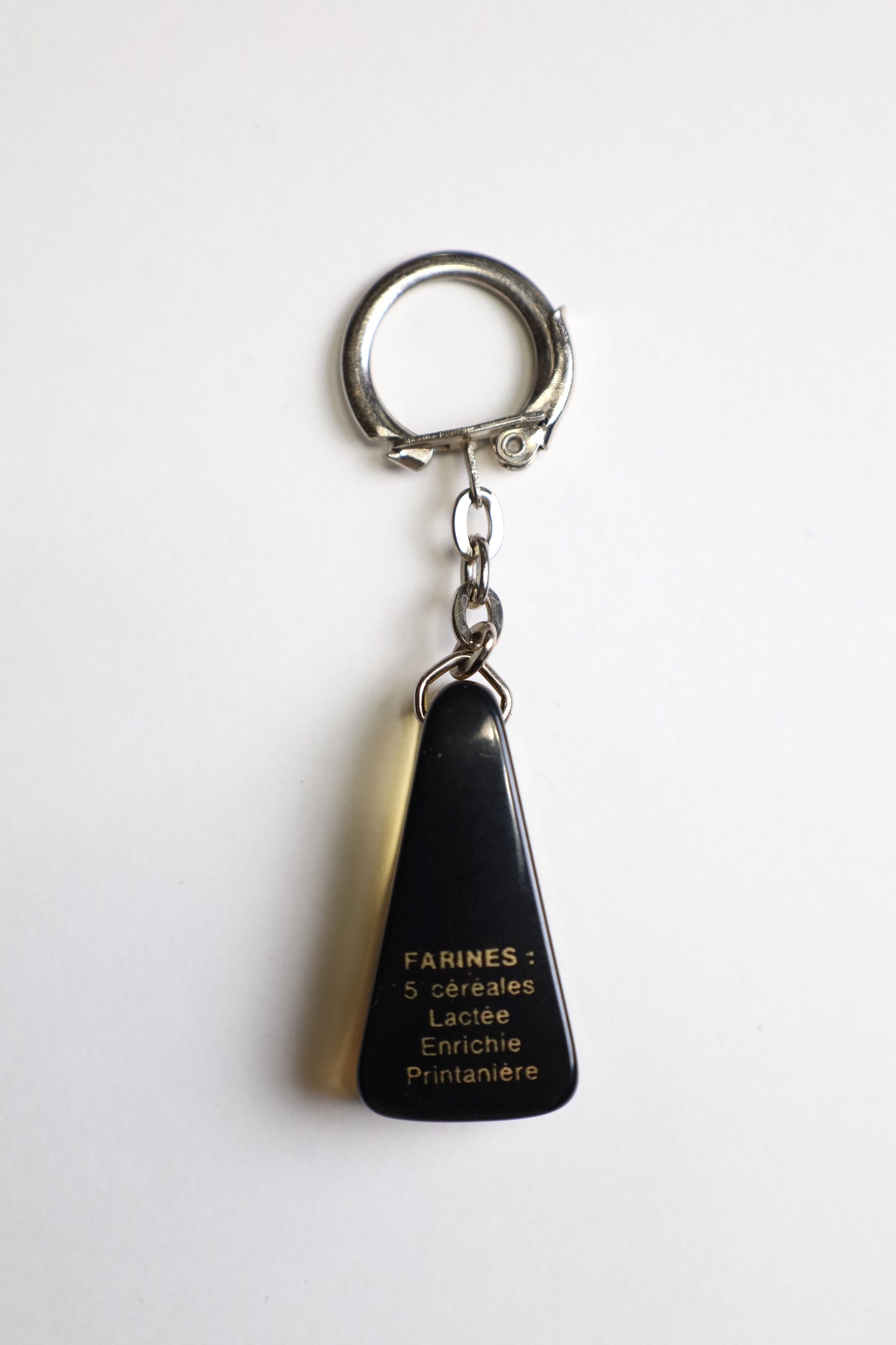 9 / Vintage French key ring