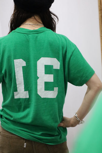B879 / 1980's sport-T print tee