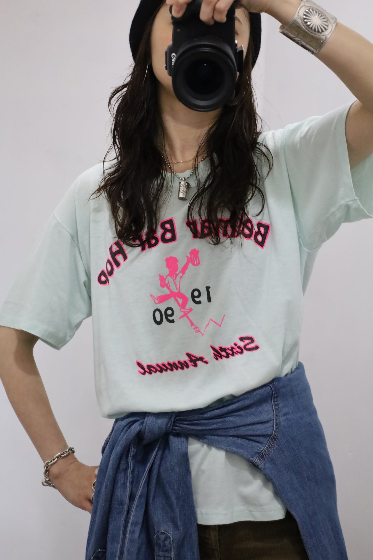 E301 / 1990's JERZEES print tee