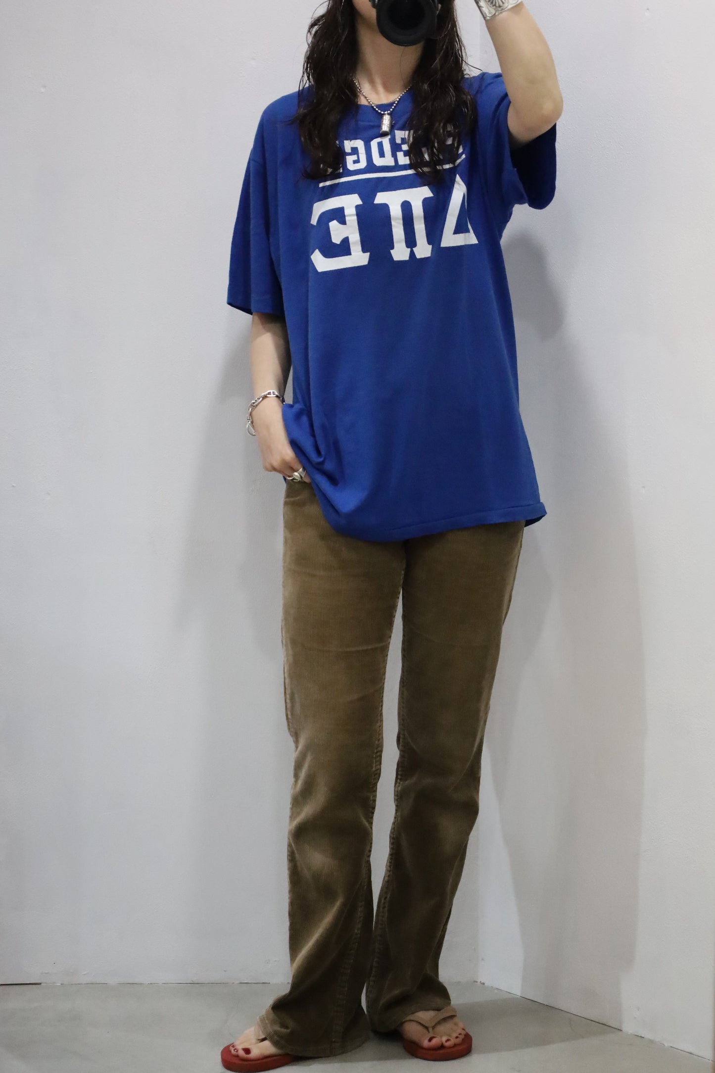 E348 / 1980's Sports wear print tee