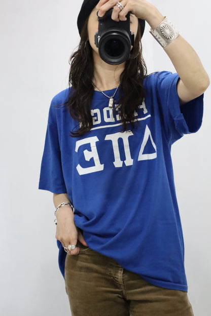 E348 / 1980's Sports wear print tee