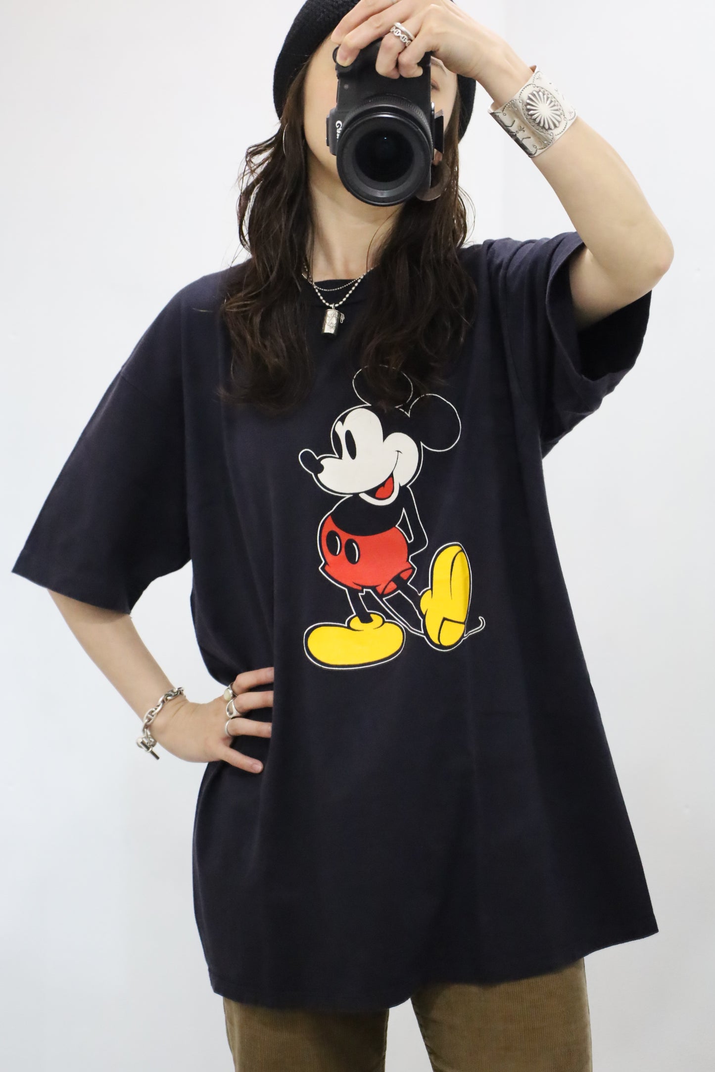 E339 / 1990's Disney Mickey mouse print tee
