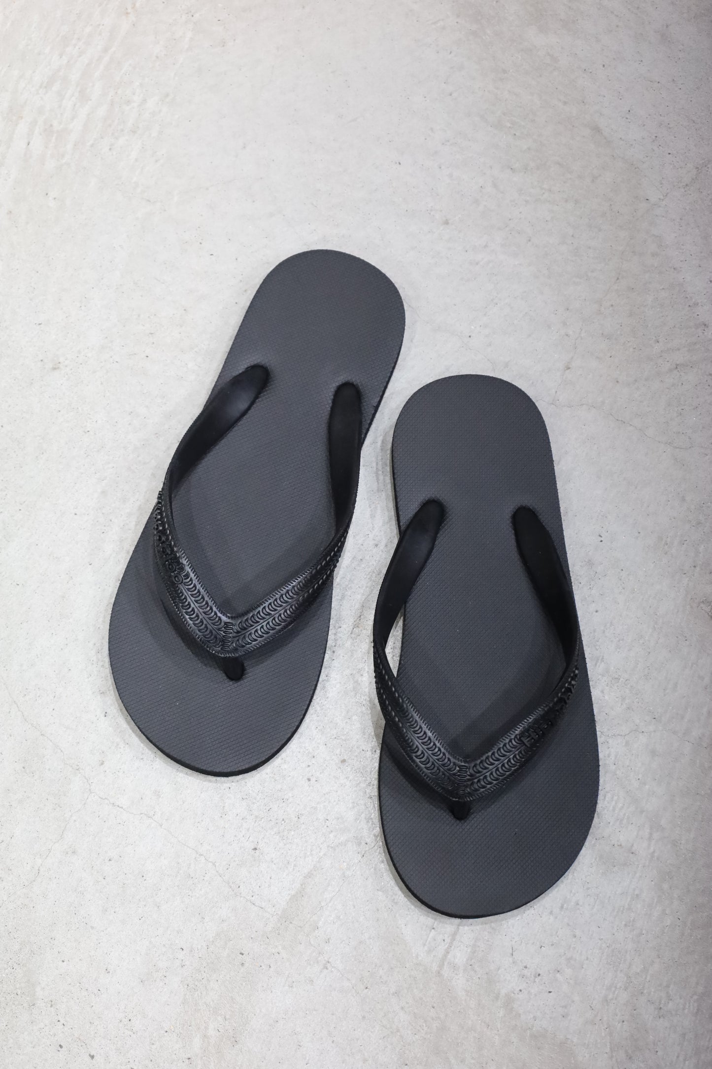 Hippobloo beach sandal (Black)