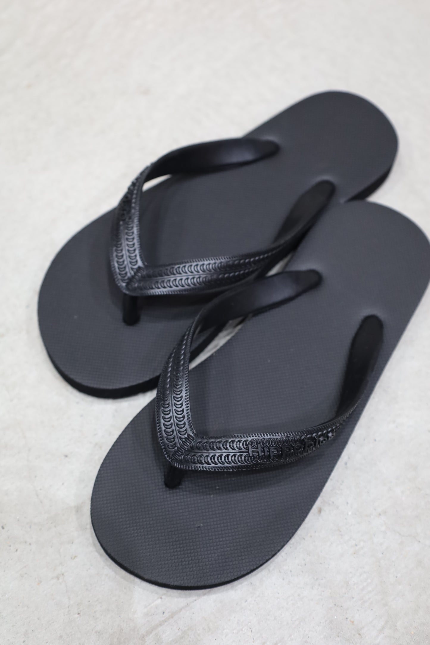 Hippobloo beach sandal (Black)
