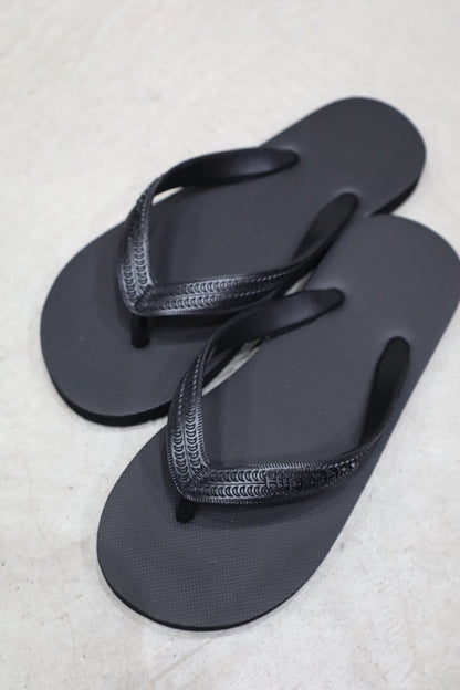 Hippobloo beach sandal (Black)