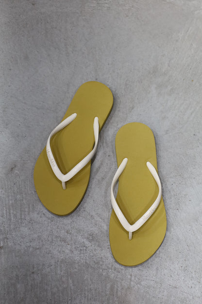 Hippobloo beach sandal (Slim Cuba)