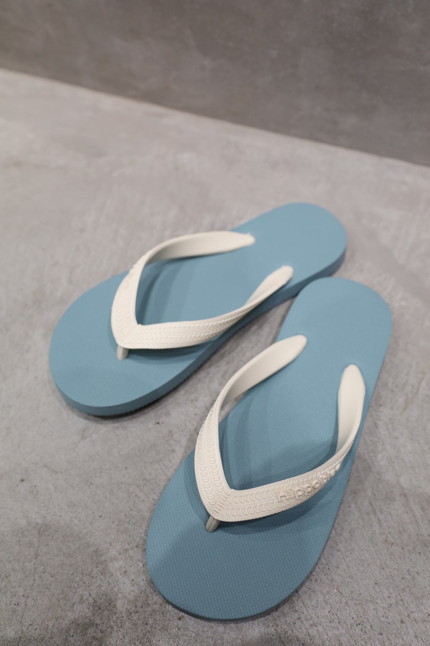 Hippobloo beach sandal (Sky)