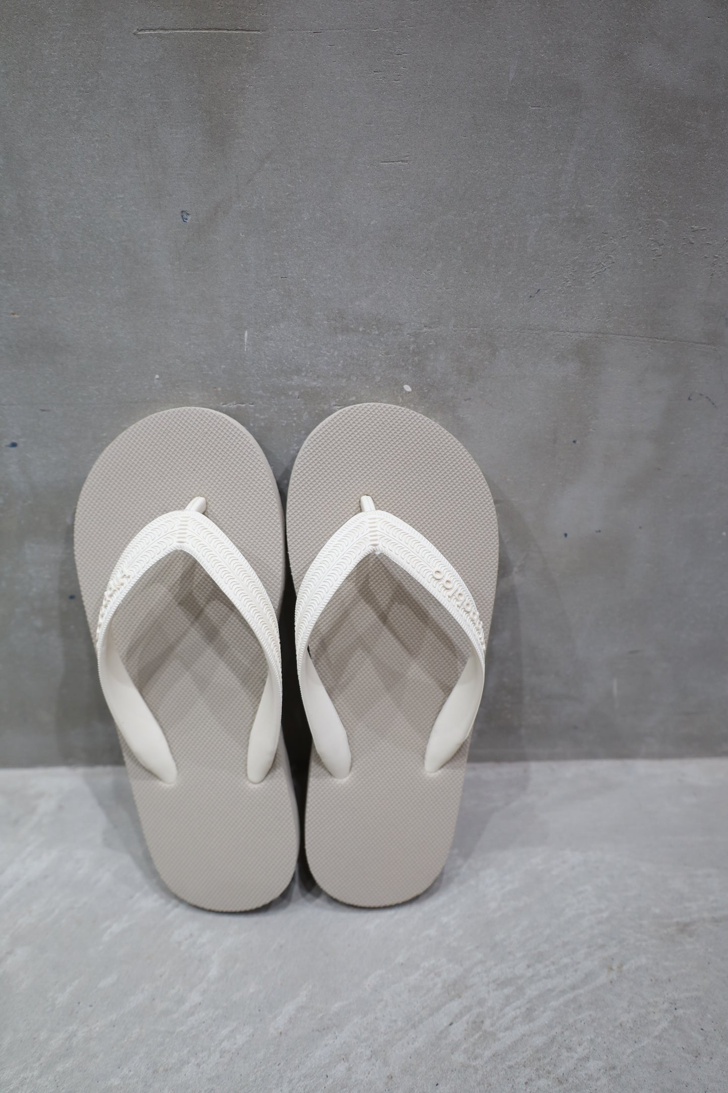 Hippobloo beach sandal (Clay)