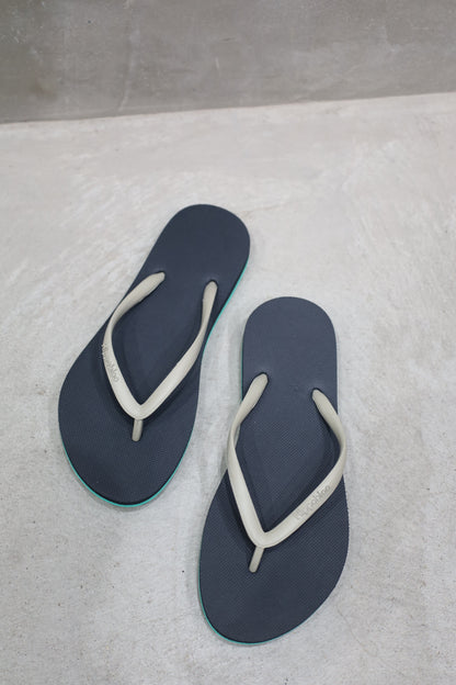 Hippobloo beach sandal (Slim Thyme)