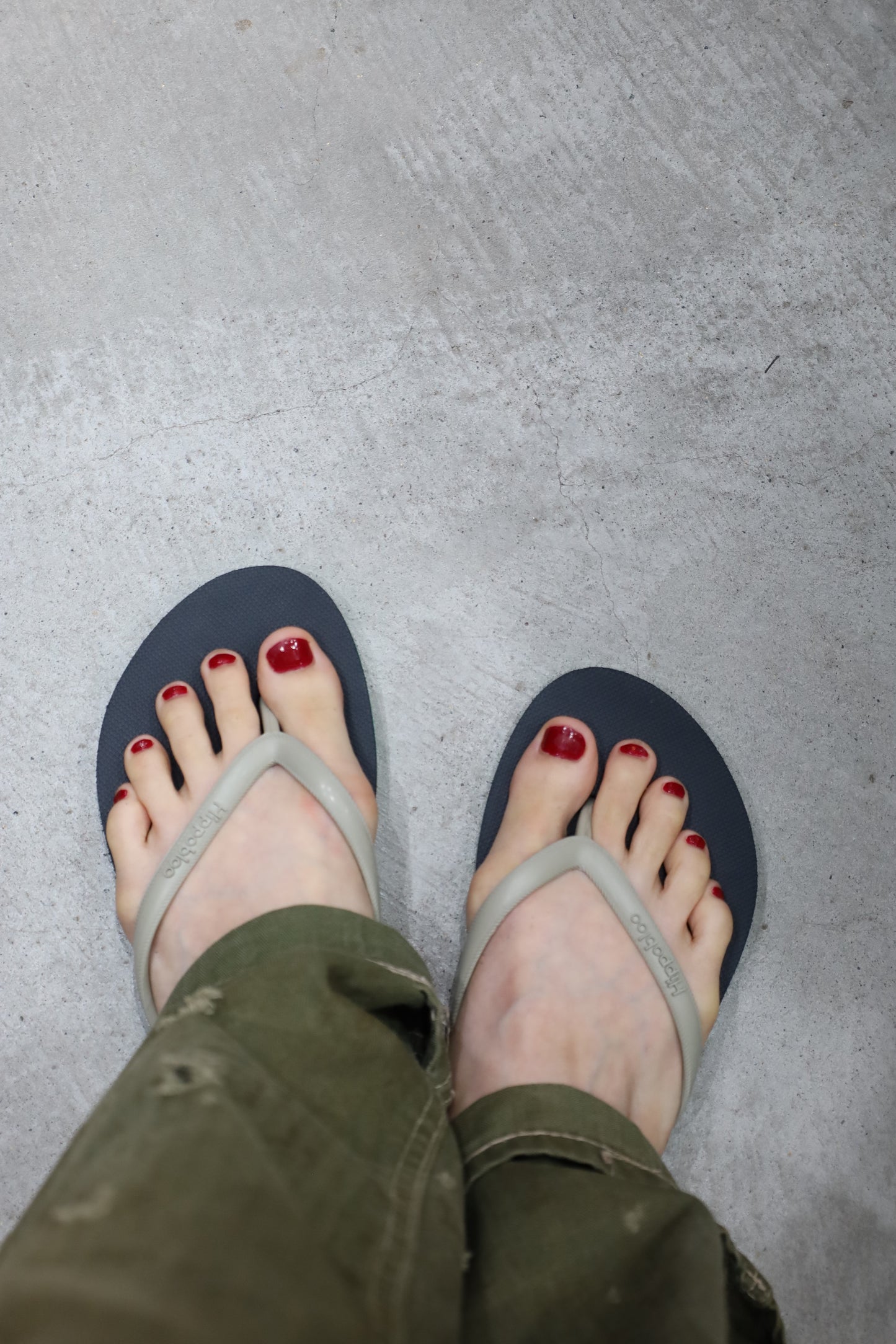 Hippobloo beach sandal (Slim Thyme)