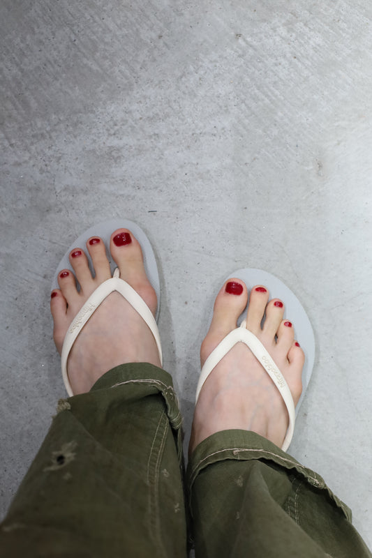 Hippobloo beach sandal (Slim Thyme)