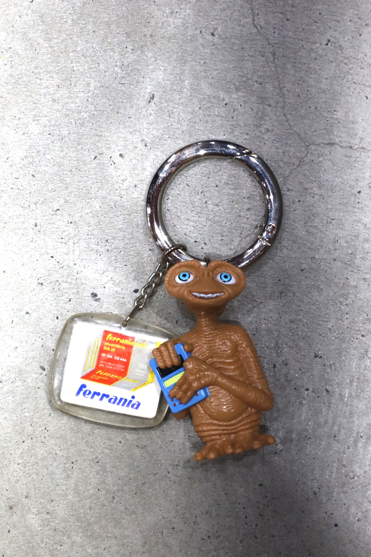 5 / key ring E.T.