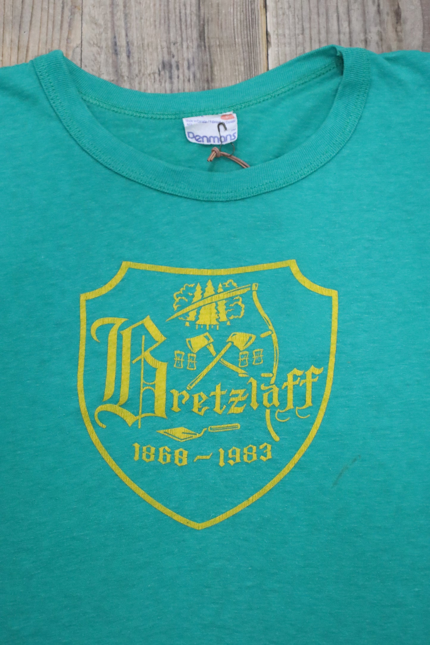 B802 / 1980's Penmans print tee