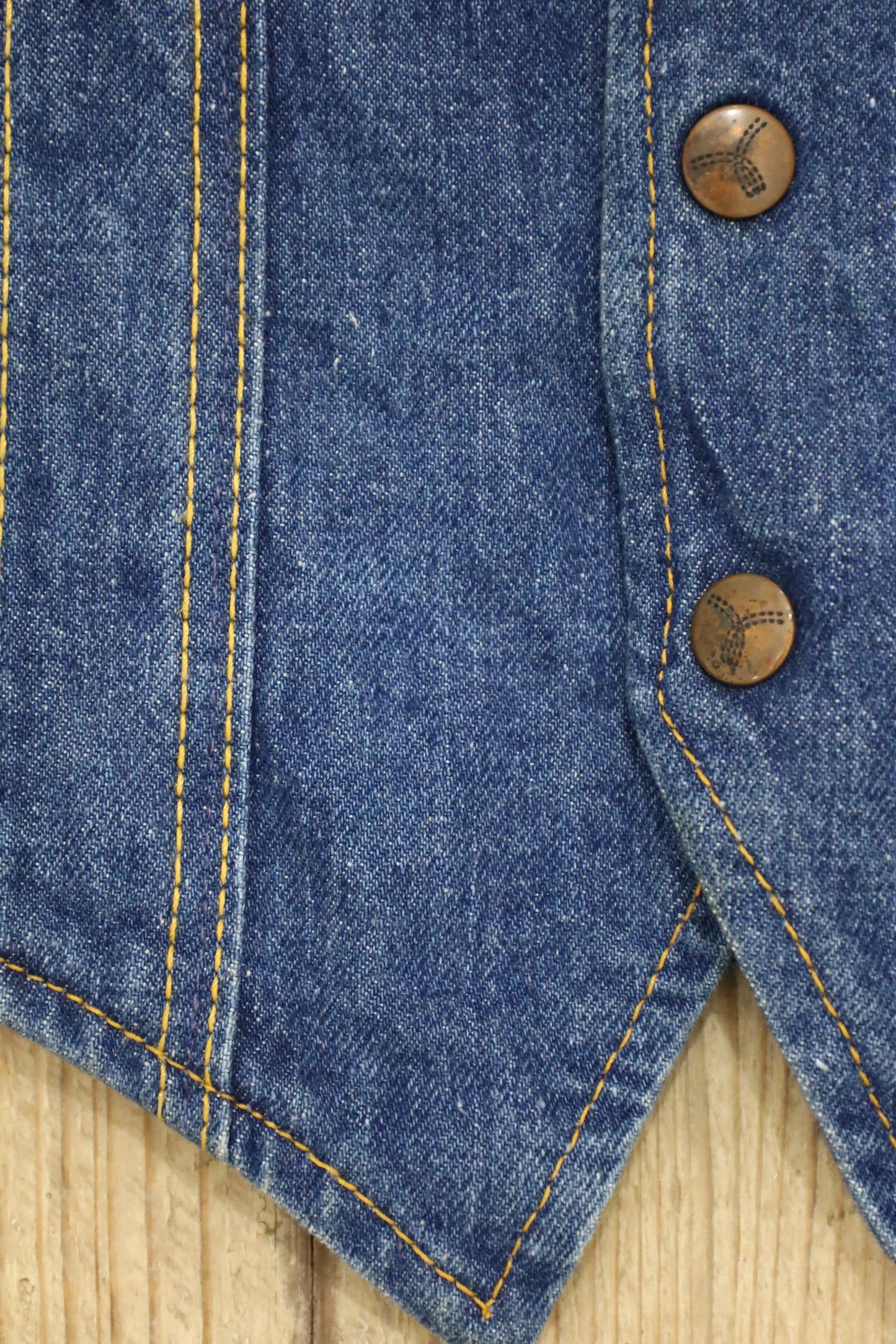 B775 / 1980's GWG  denim vest