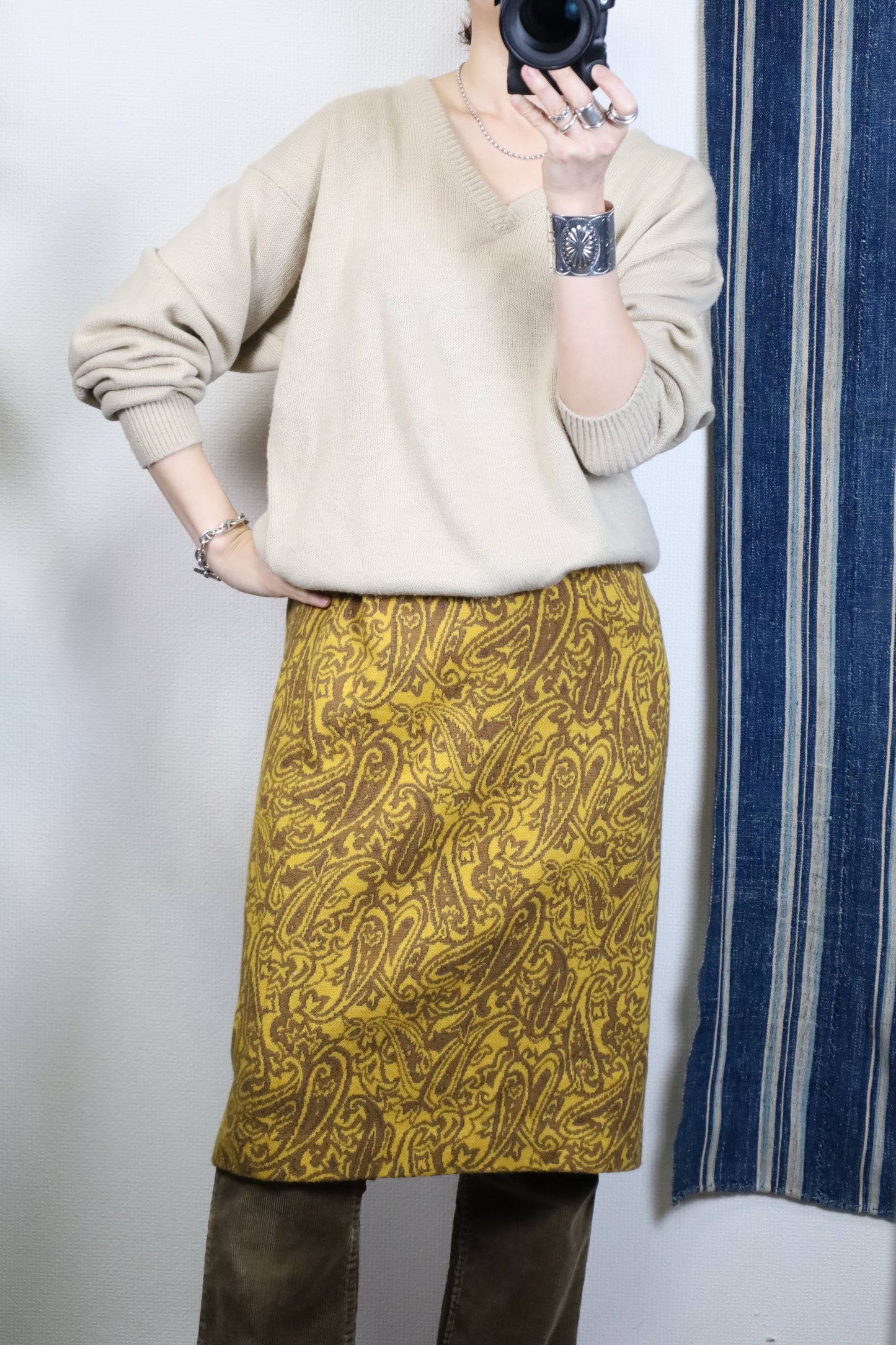 A404 / 1900's JOVINNA knit skirt