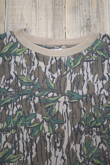 Z853 / 1990's Carhartt camouflage t-shirt