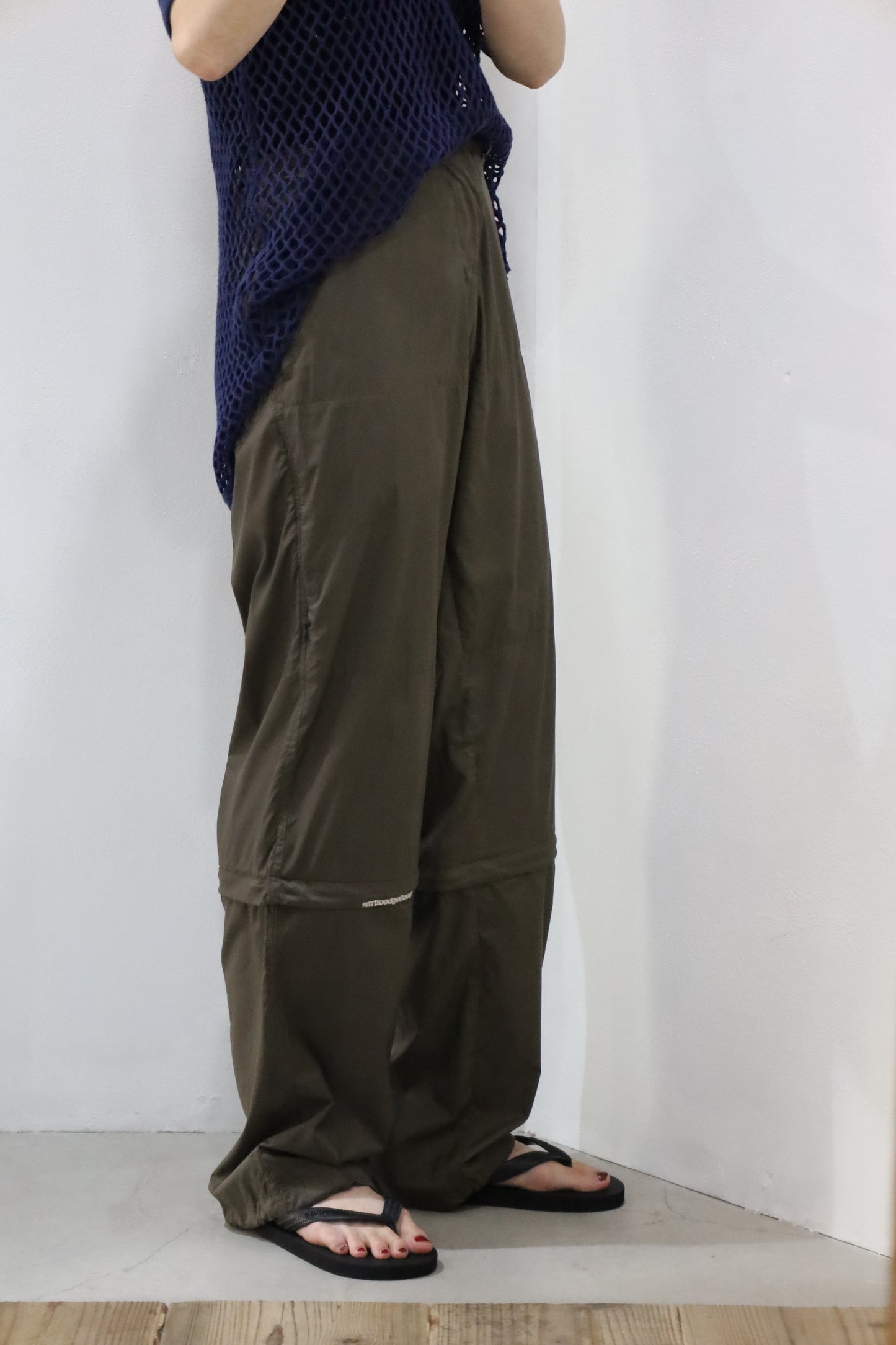 Z835 / early2000's Bootleg booth detachable nylon pants