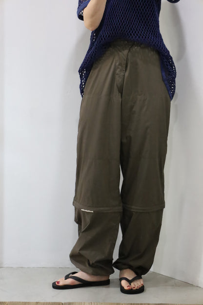 Z835 / early2000's Bootleg booth detachable nylon pants