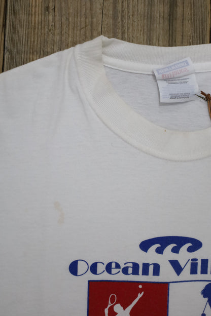 G61 / 1990's OLD Hanes Ocean Village Print T-shirt