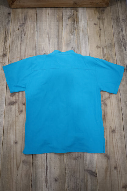 B582 / 1990's UNKNOWN design shirt