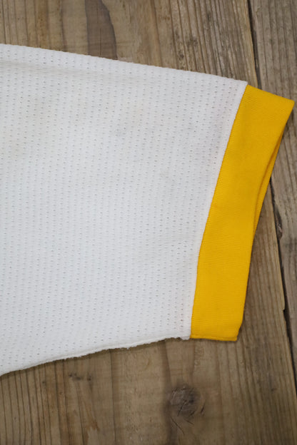 E644 / 1970's Vintage Football Tee Number 10
