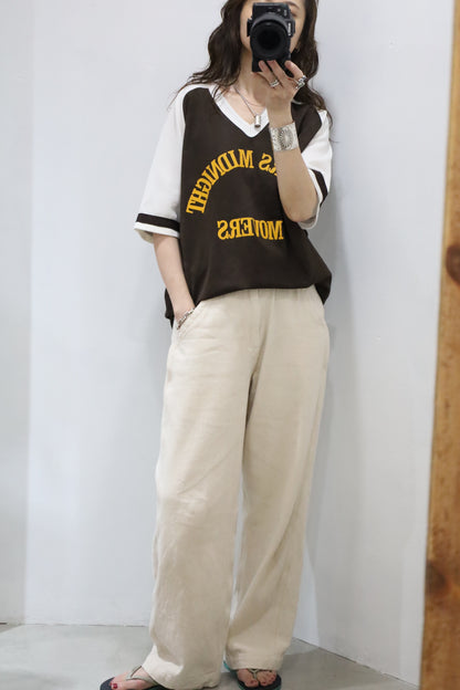 E612 / 1970's Vintage majestuc Football Tee