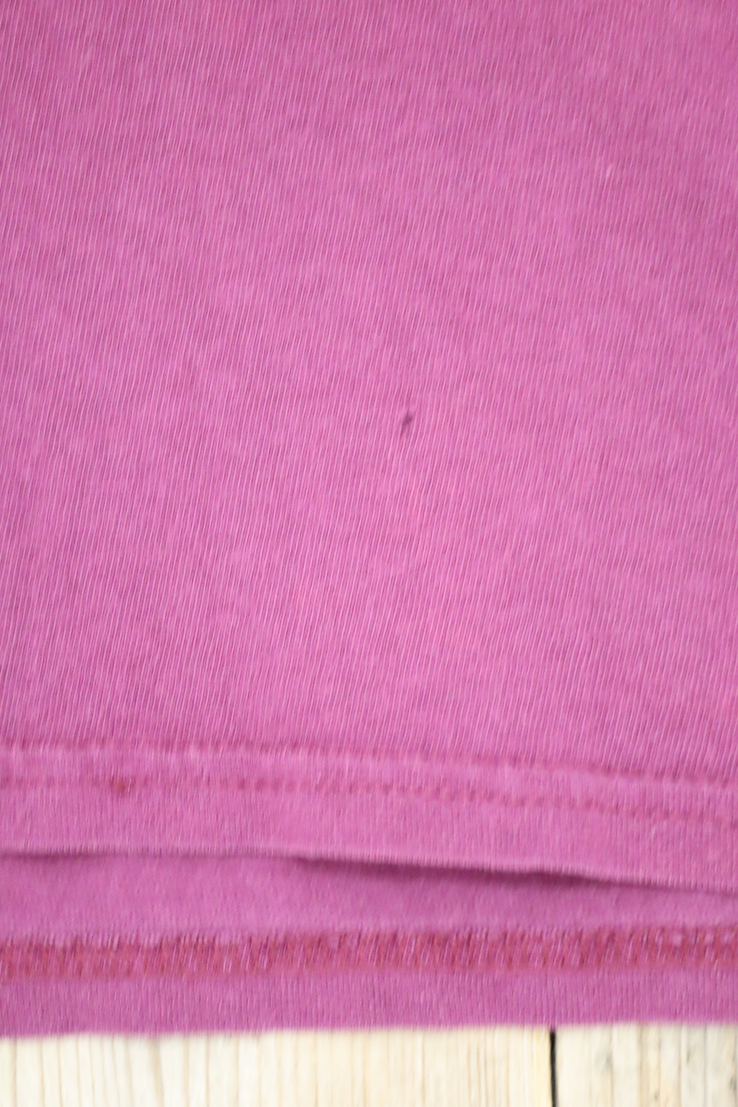 E523 / GILDAN early 2000's Print Tee bar crawi