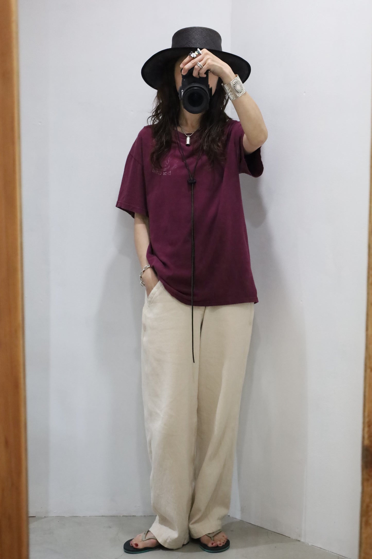 E523 / GILDAN early 2000's Print Tee bar crawi