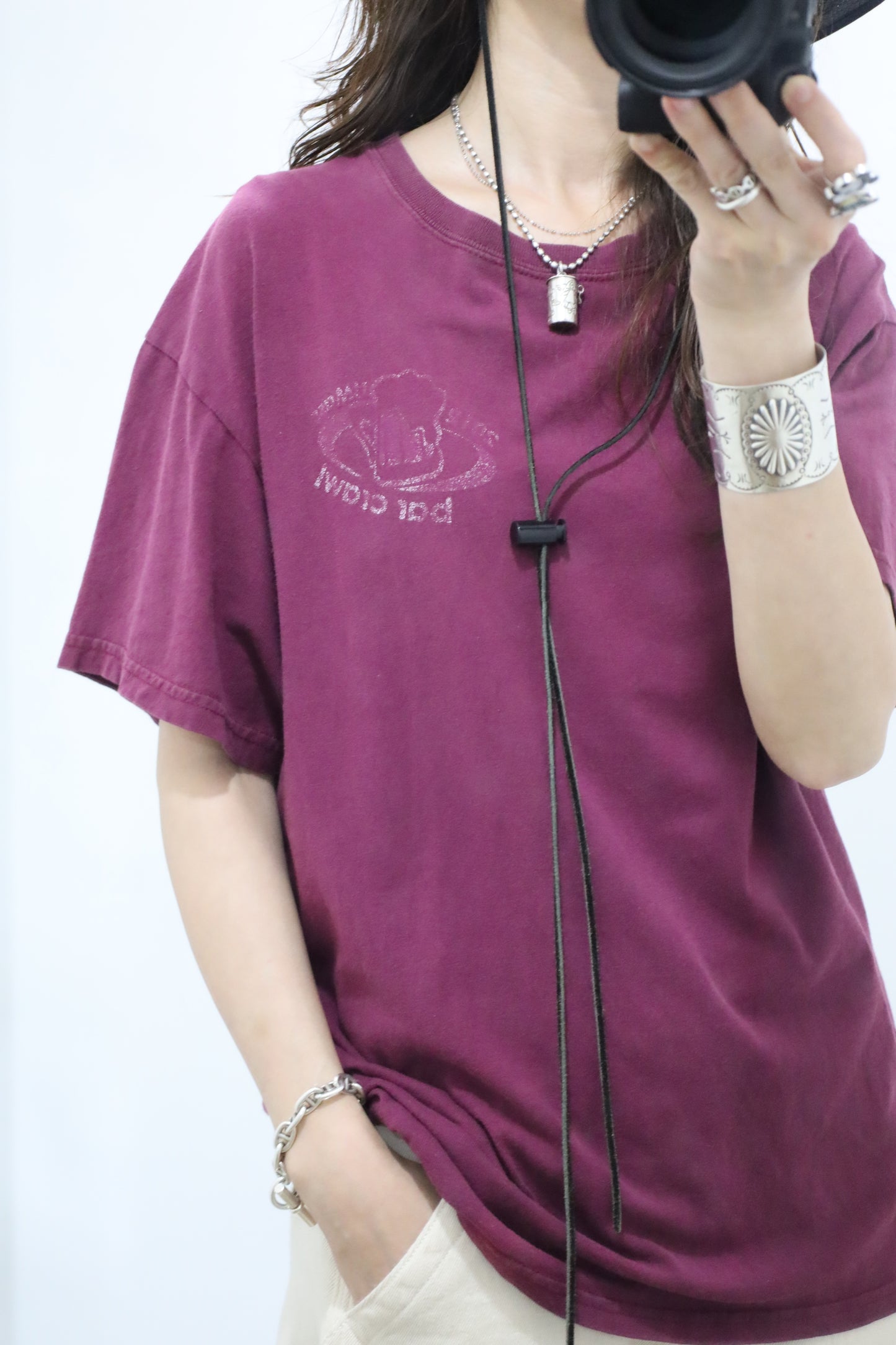 E523 / GILDAN early 2000's Print Tee bar crawi