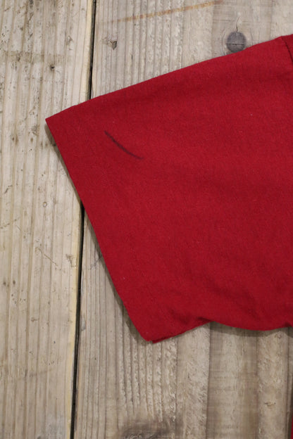 E529 / 1990's OLD RUSSELL ATHLETIC Print Tee VYS
