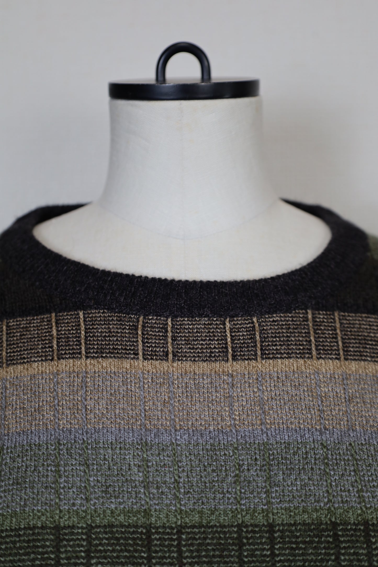 Z6 / 1990's Dockers mulch border acryl knit