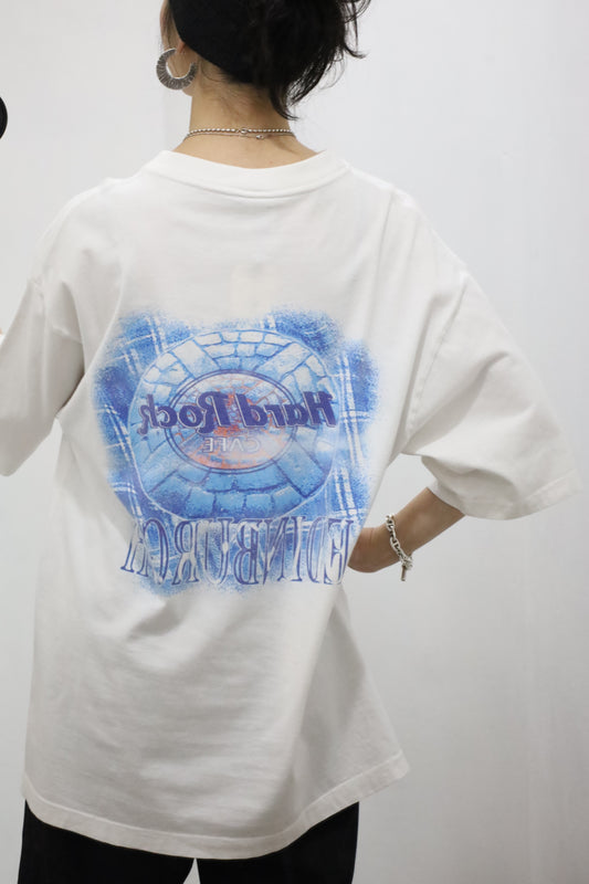 Z665 / 1990`s HARDROCKCAFE print tee