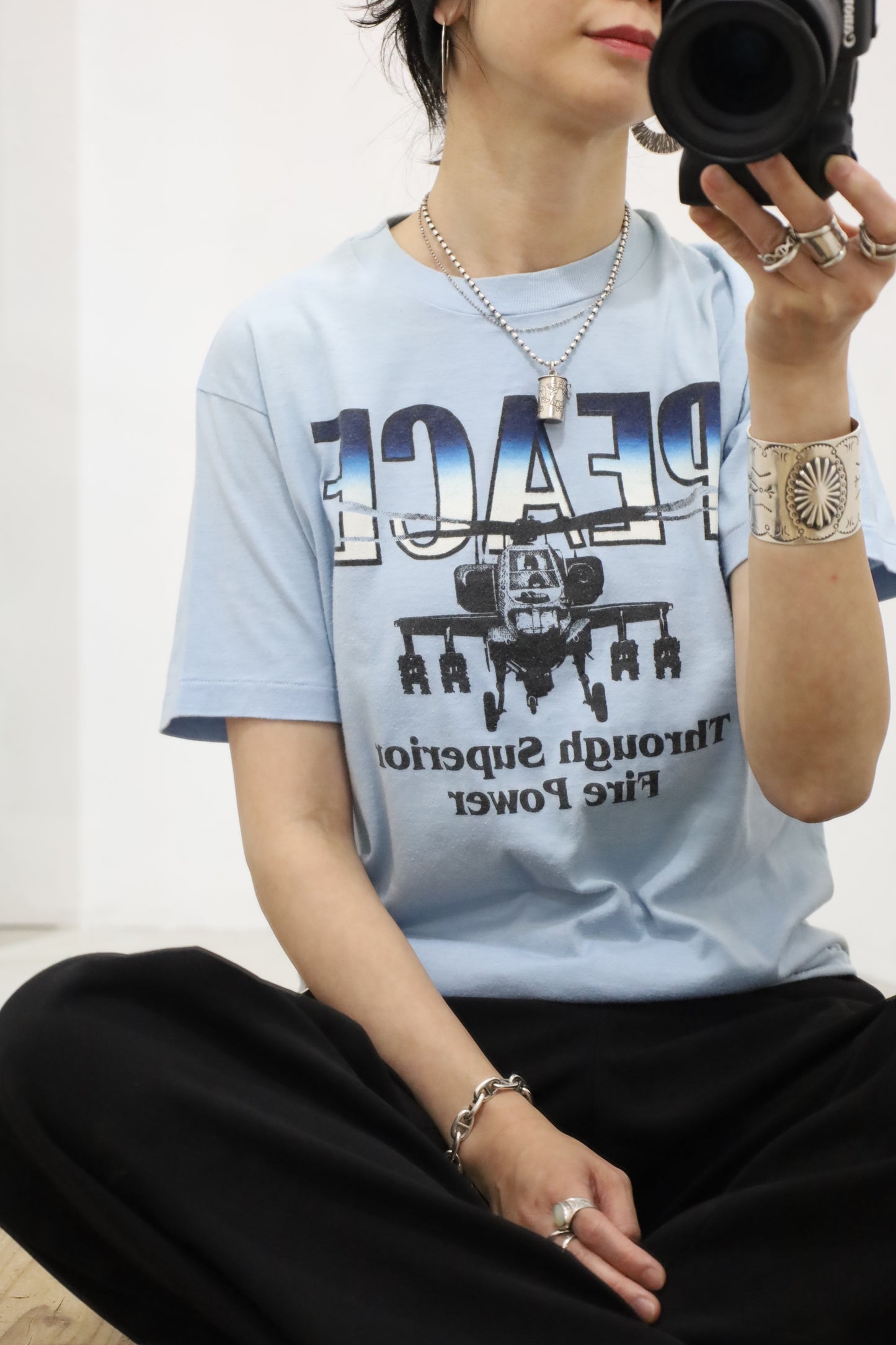 B521 / 1980's OLD Hanes PEACE Print T-Shirt