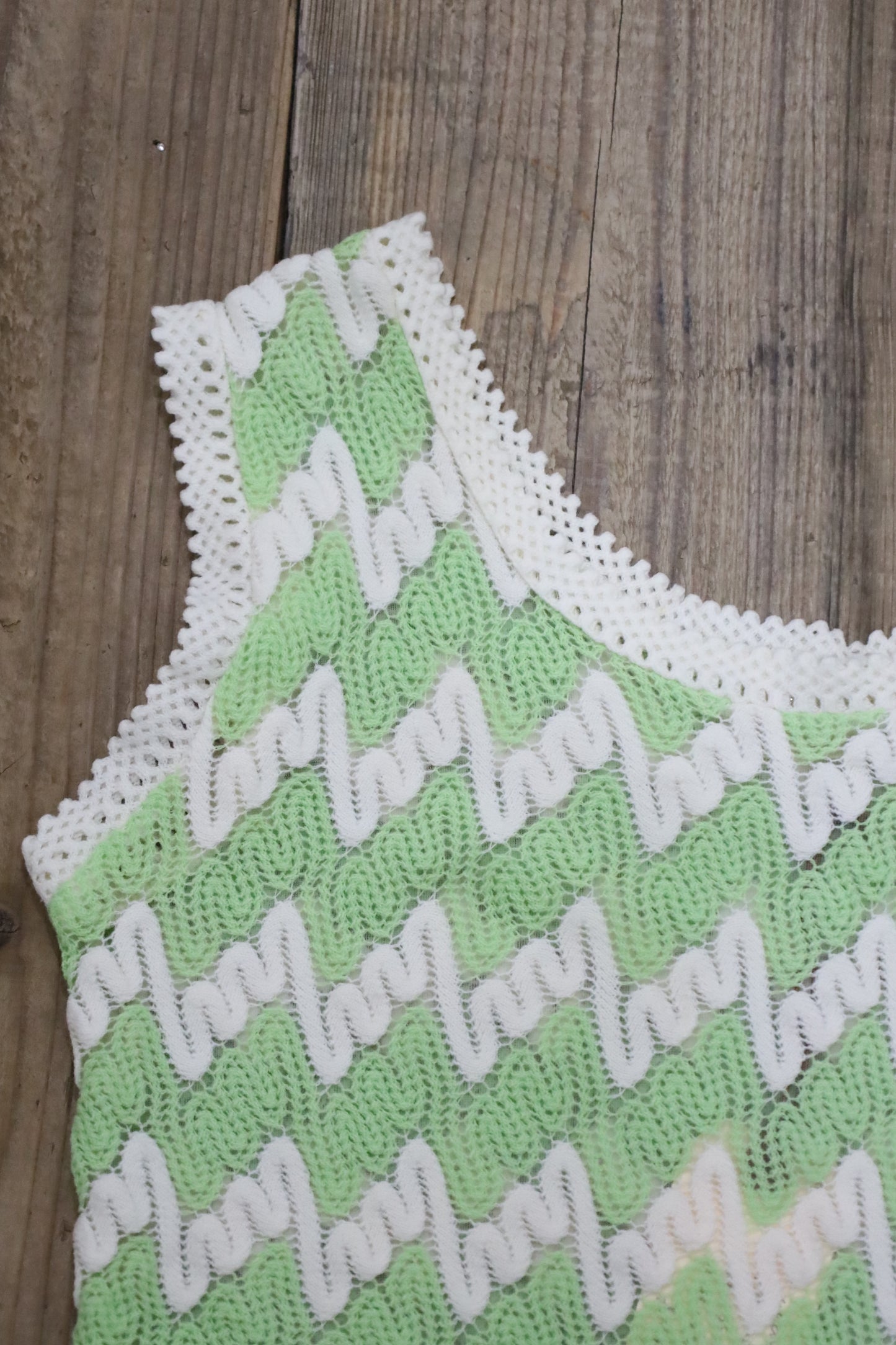 J280 / 1960's VINTAGE Acrylic Filne KNIT TANK TOP