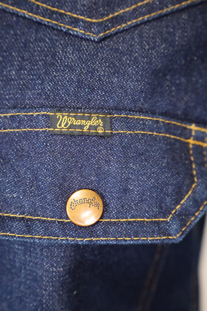 F213 / 1980's Wrangler denim western shirt