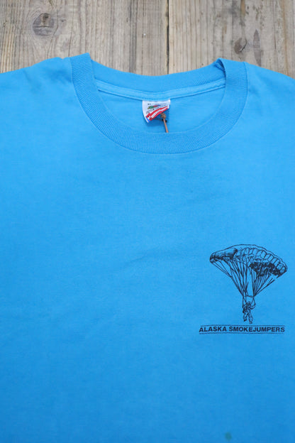 Z839 / 1990's FRUITS OF THE LOOM ALASKA tee