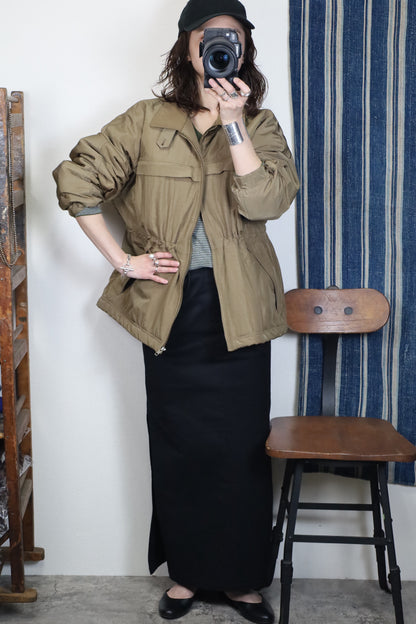 HOWIE SIDE SLIT SKIRT(Black)