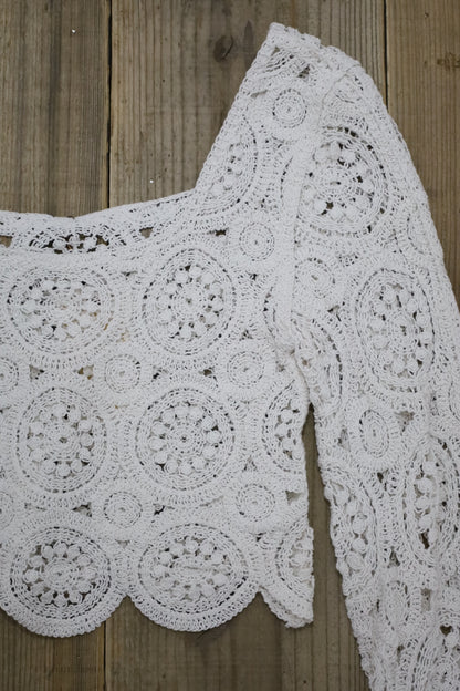 E699 / UNKNOWN USED crochet knit tops