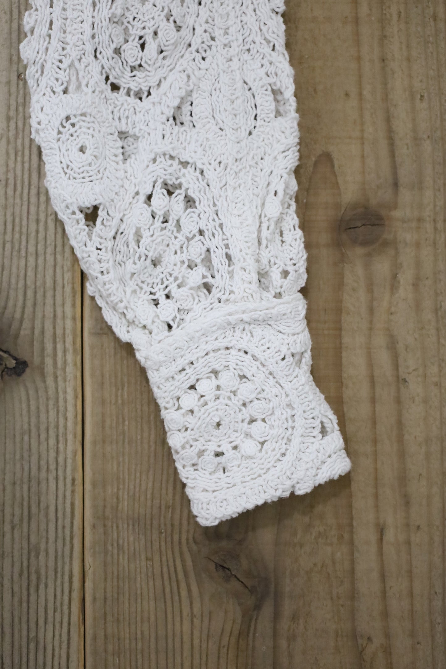 E699 / UNKNOWN USED crochet knit tops