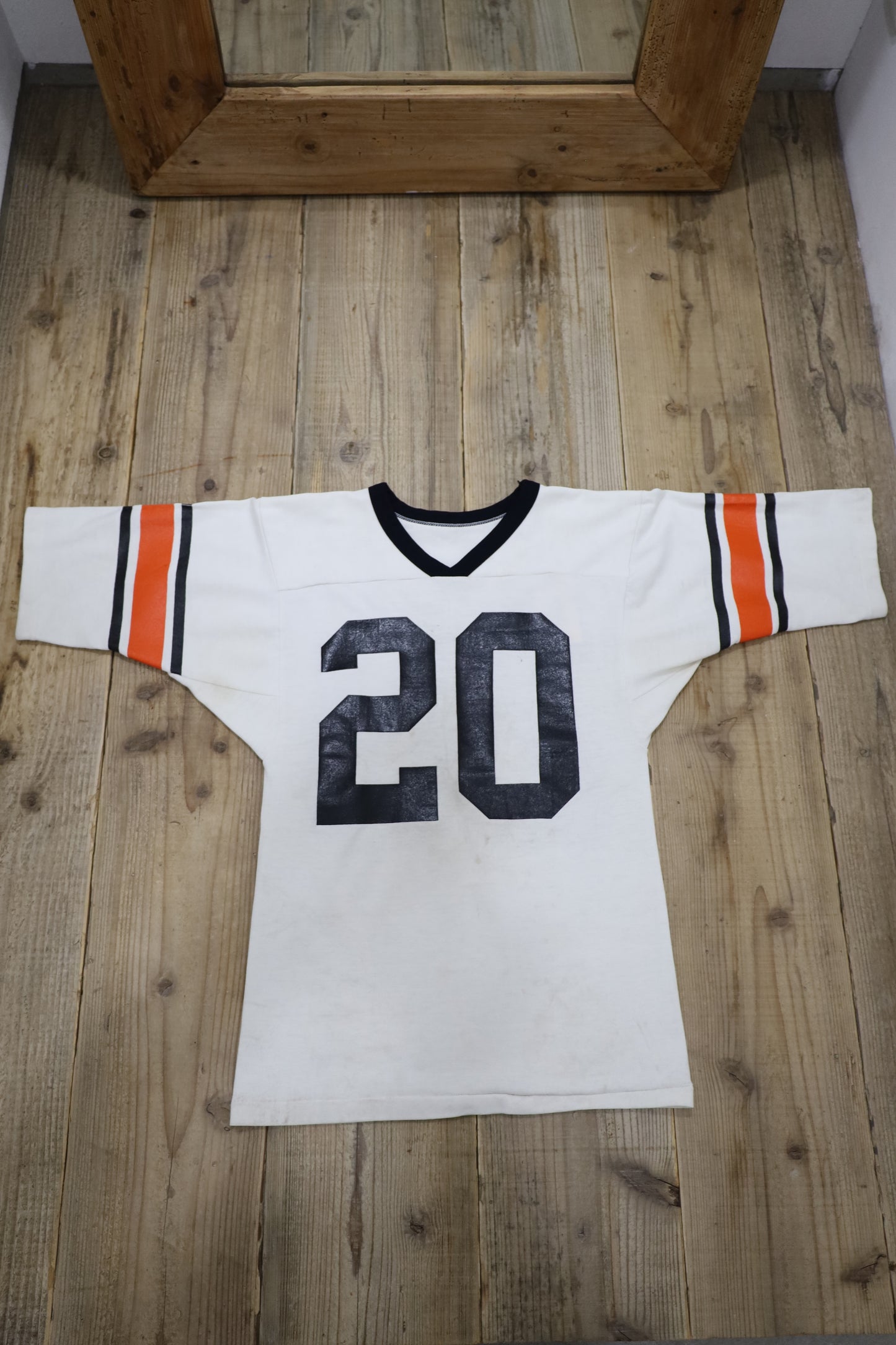 Z504 / 1980's RUSSELL ATHLETIC Football t-shirt