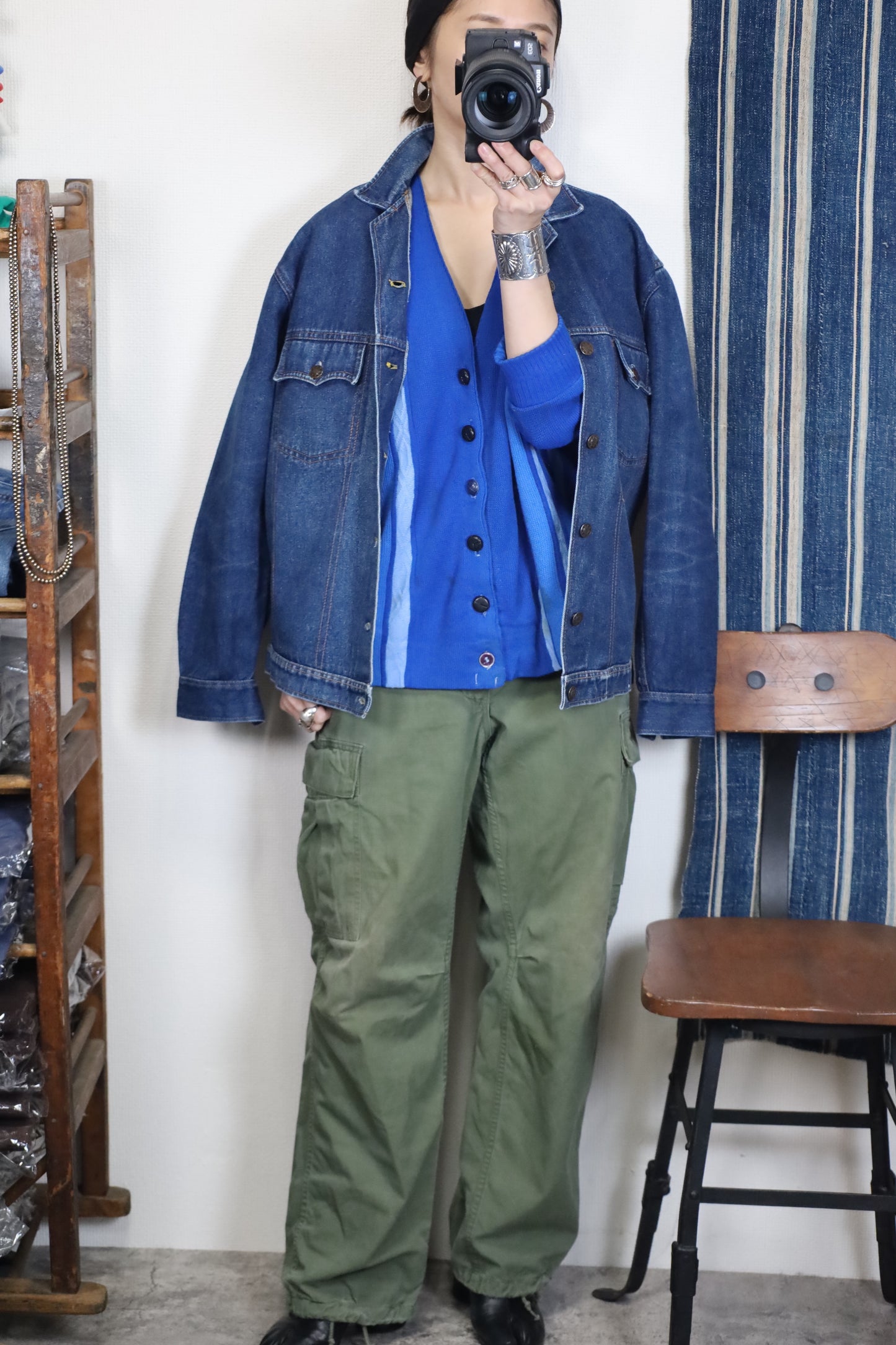 B239 / 1980's UNKNOWN Acryl Knit