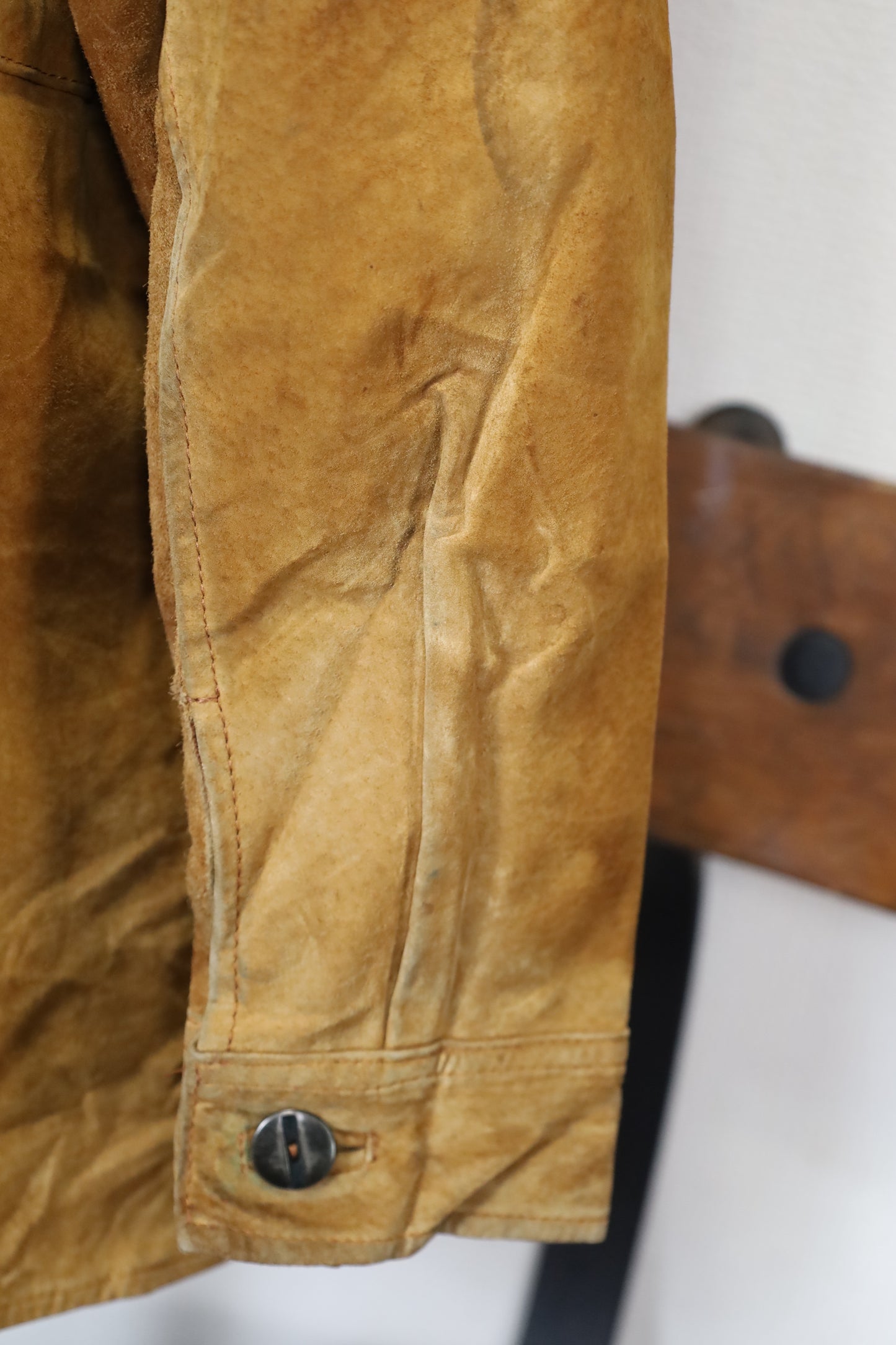 B244 / 1990's BUFFALO leather food blouson