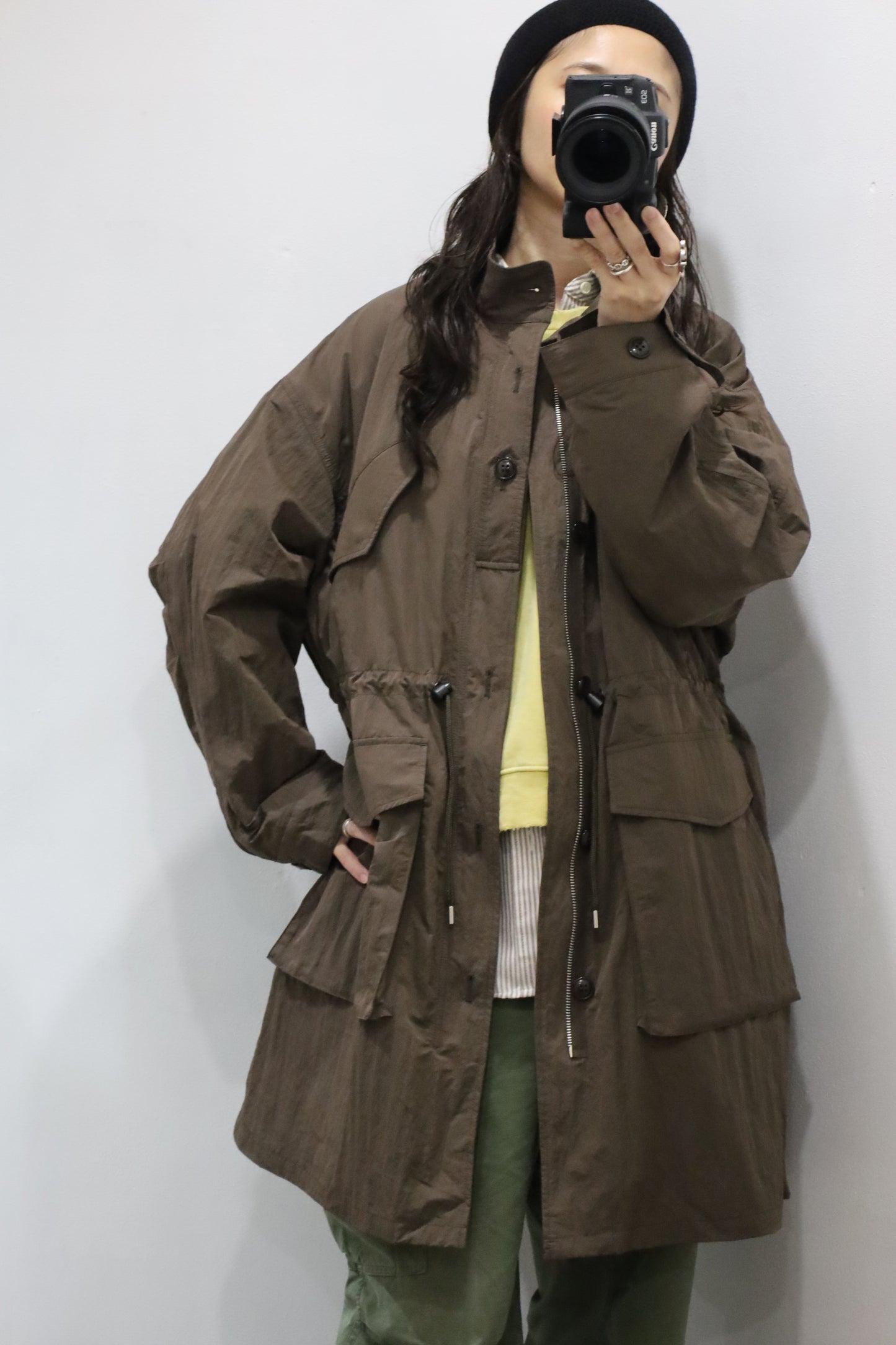 HOWIE nylon stand coat (brown)