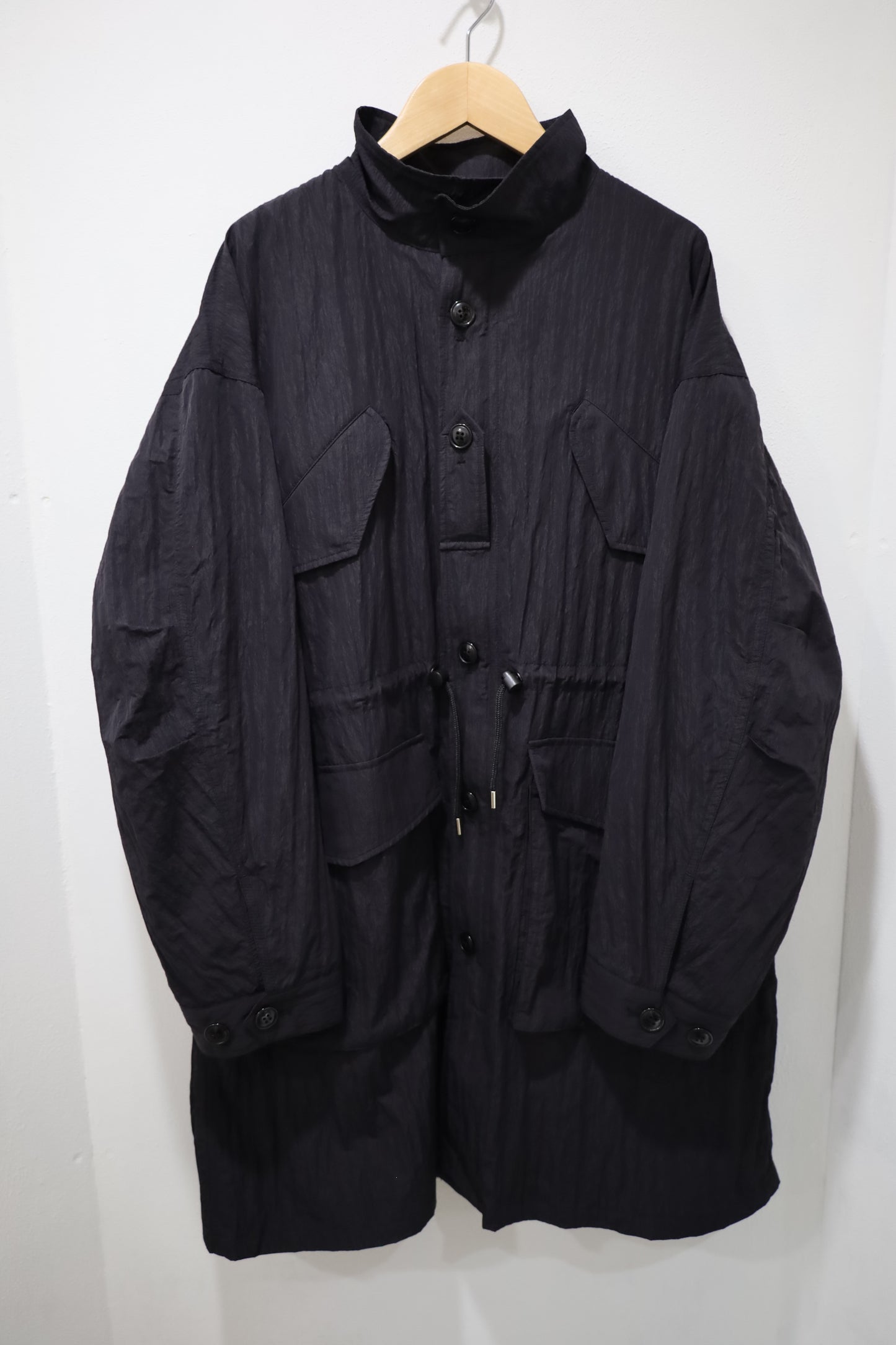 HOWIE nylon stand coat (black)
