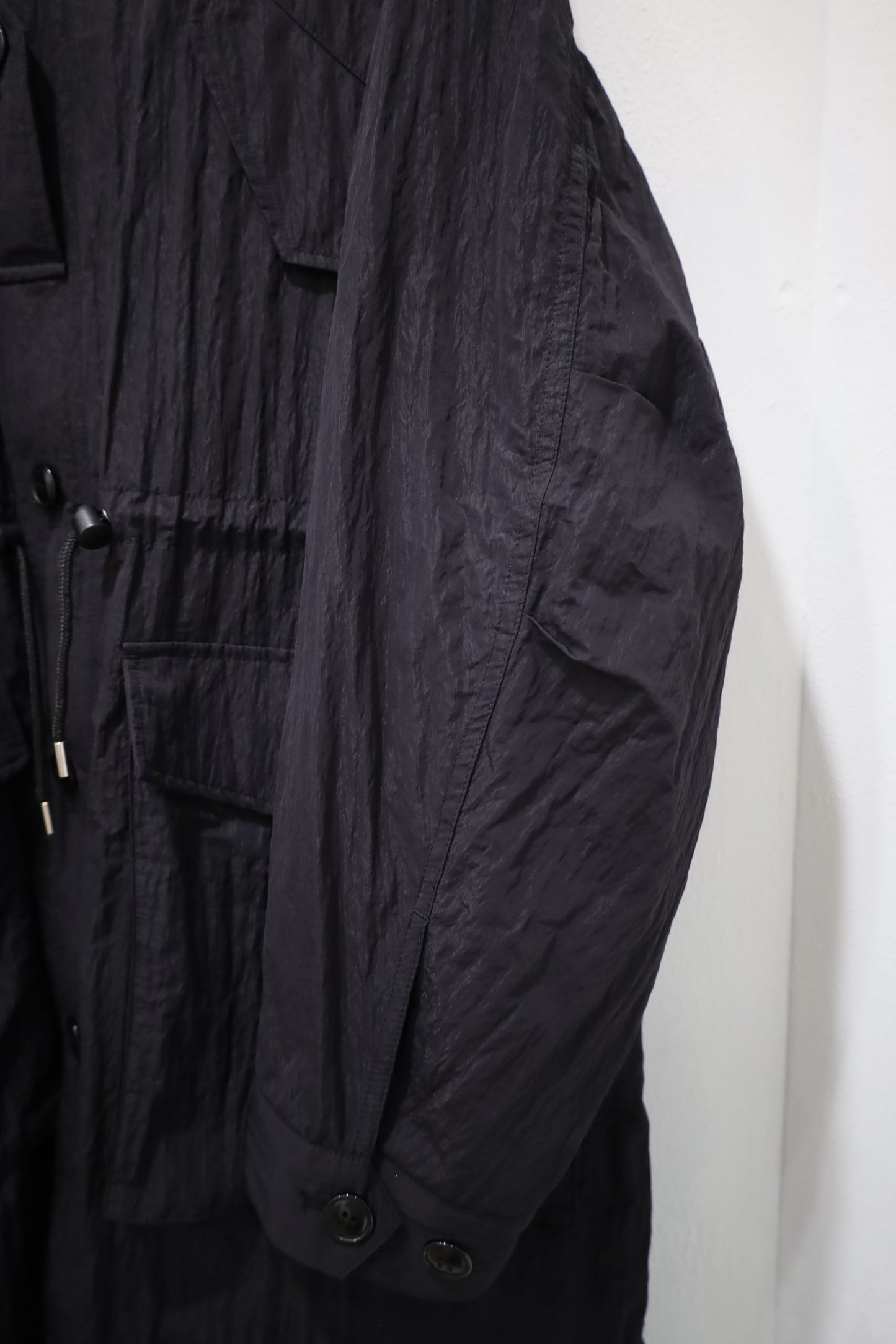 HOWIE nylon stand coat (black)